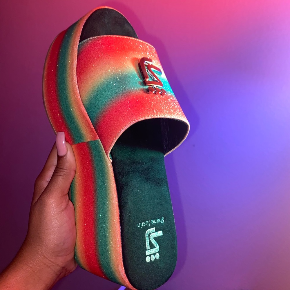 Shane Justin platform sz.7